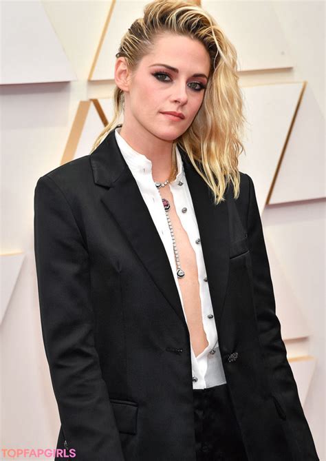 kristen stewart nude leaked|Kristen Stewart Nude Leaked 2023 (6 Photos) 